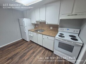 403 Amhurst Dr in Erlanger, KY - Building Photo - Building Photo