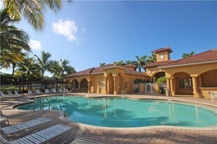 15625 Ocean Walk Circle in Ft. Myers, FL - Building Photo