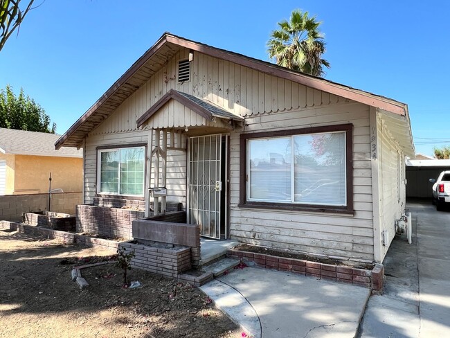 property at 1934 3rd St