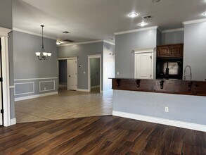 5708 NW Valor Ave in Lawton, OK - Building Photo - Building Photo