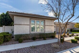 10627 E Tumbleweed Ave in Mesa, AZ - Building Photo - Building Photo