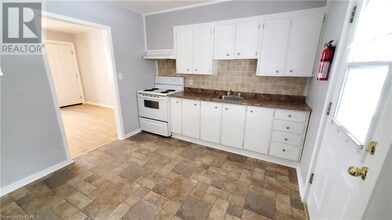 1269 Clonsilla Ave in Peterborough, ON - Building Photo - Building Photo