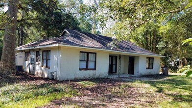 2359 Gill Rd in Mobile, AL - Building Photo - Building Photo