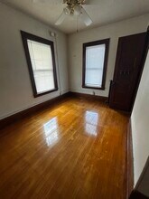 410 5th St NE, Unit 3 in Minneapolis, MN - Building Photo - Building Photo
