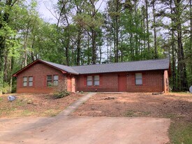 140 Amanda Ct, Unit 140