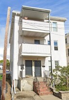 21 Weitz St in Boston, MA - Building Photo