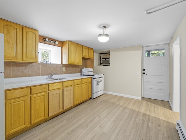 64 Liberty Pl in Weehawken, NJ - Building Photo - Building Photo