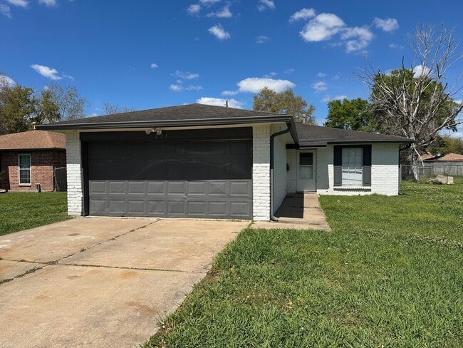 property at 221 Austin St