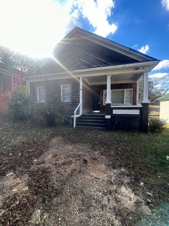 property at 19 Twine St