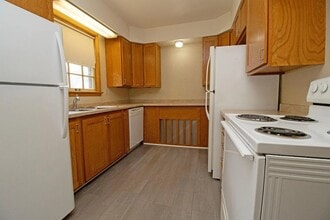 815 5th Ave S in St. Cloud, MN - Building Photo - Building Photo