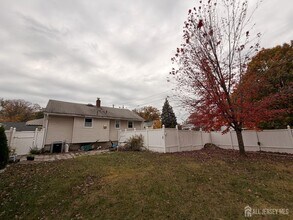 188 Auth Ave in Woodbridge Township, NJ - Building Photo - Building Photo