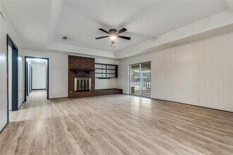 718 Knollridge Dr in Lewisville, TX - Building Photo - Building Photo