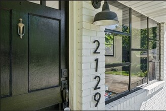 2129 Arlington Ave NE in Atlanta, GA - Foto de edificio - Building Photo