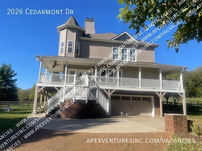 property at 2026 Cedarmont Dr