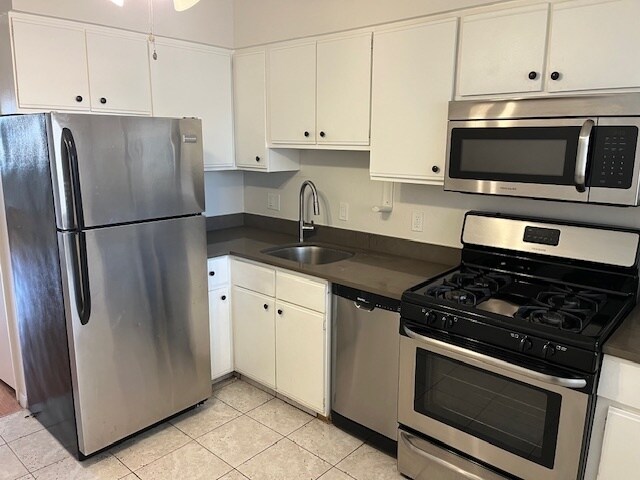 9245 Irving Park Rd in Schiller Park, IL - Building Photo - Building Photo