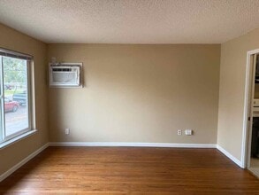 2348 53rd Ave in Sacramento, CA - Building Photo - Building Photo