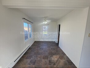 1204 Marshall Ave in Richland, WA - Building Photo - Building Photo