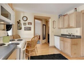 1815 Clinton Ave in Minneapolis, MN - Building Photo - Building Photo