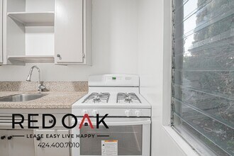 7119 E Gage Ave in City Of Commerce, CA - Building Photo - Building Photo