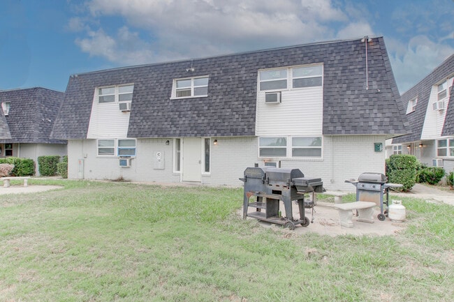 2110 NW Lindy Ave