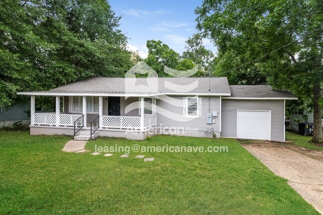 4419 6th St E in Tuscaloosa, AL - Foto de edificio - Building Photo