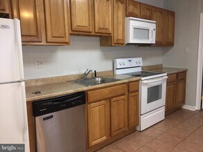 4813 Baltimore Ave-Unit -2 in Philadelphia, PA - Building Photo - Building Photo