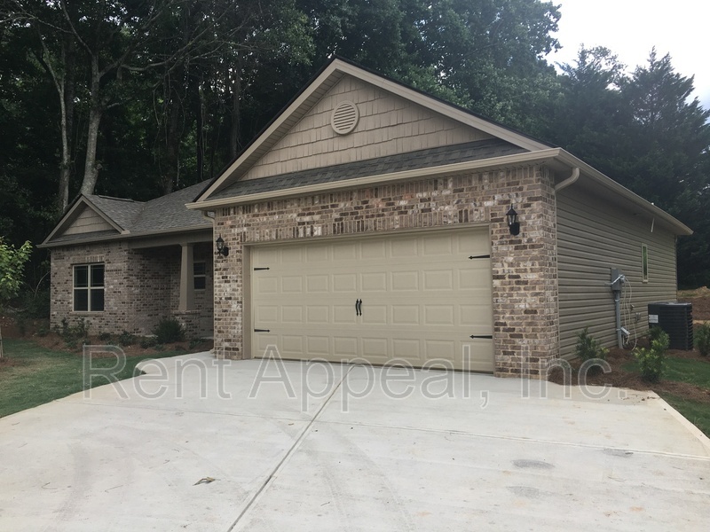 130 Angela Ln in Dawsonville, GA - Building Photo