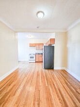4715 Belmont in Chicago, IL - Foto de edificio - Building Photo