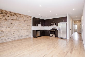 1809 W Division St in Chicago, IL - Building Photo - Building Photo
