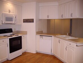 1940 NW 7th Pl in Gainesville, FL - Building Photo - Building Photo