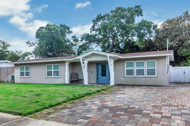 property at 221 S Lorraine Dr