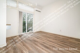 5020 Delridge Wy SW in Seattle, WA - Building Photo - Building Photo