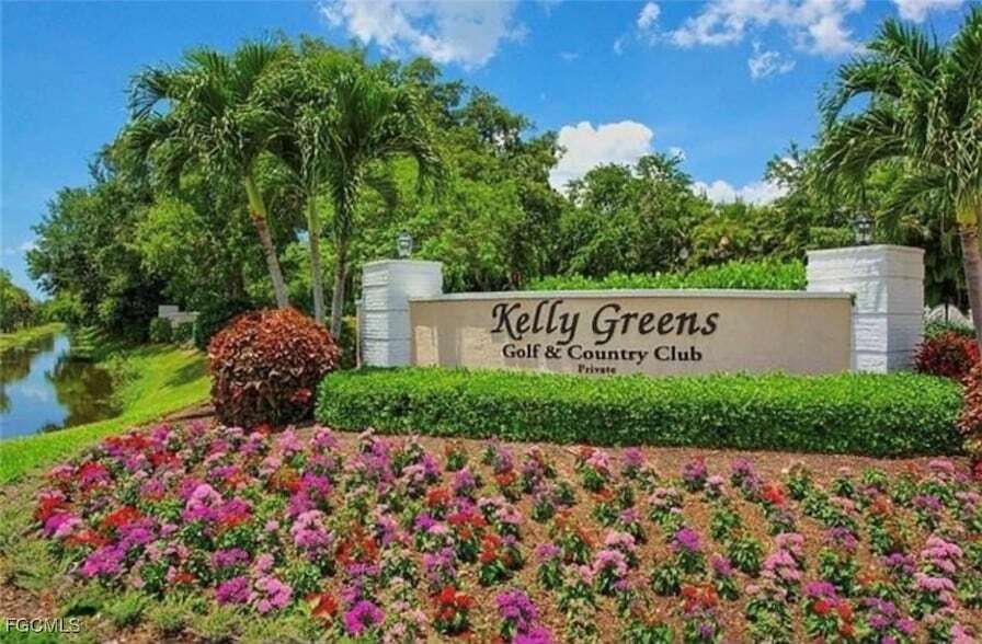 12171 Kelly Sands Way, Unit 1577 in Ft. Myers, FL - Building Photo