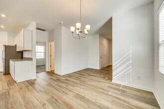 7005 Bermuda Wds Rd in Charlotte, NC - Building Photo - Building Photo