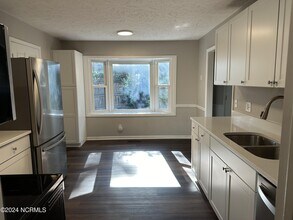 1760 E Indiana Ave in Southern Pines, NC - Building Photo - Building Photo