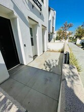 30316 Town Square Dr in Menifee, CA - Building Photo - Building Photo