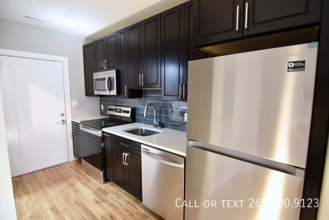 property at 1523 W Girard Ave