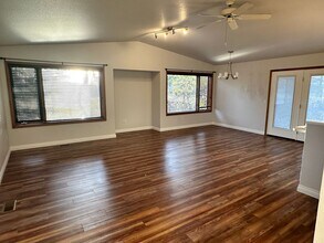 3200 N Snow Goose Dr in Wasilla, AK - Building Photo - Building Photo