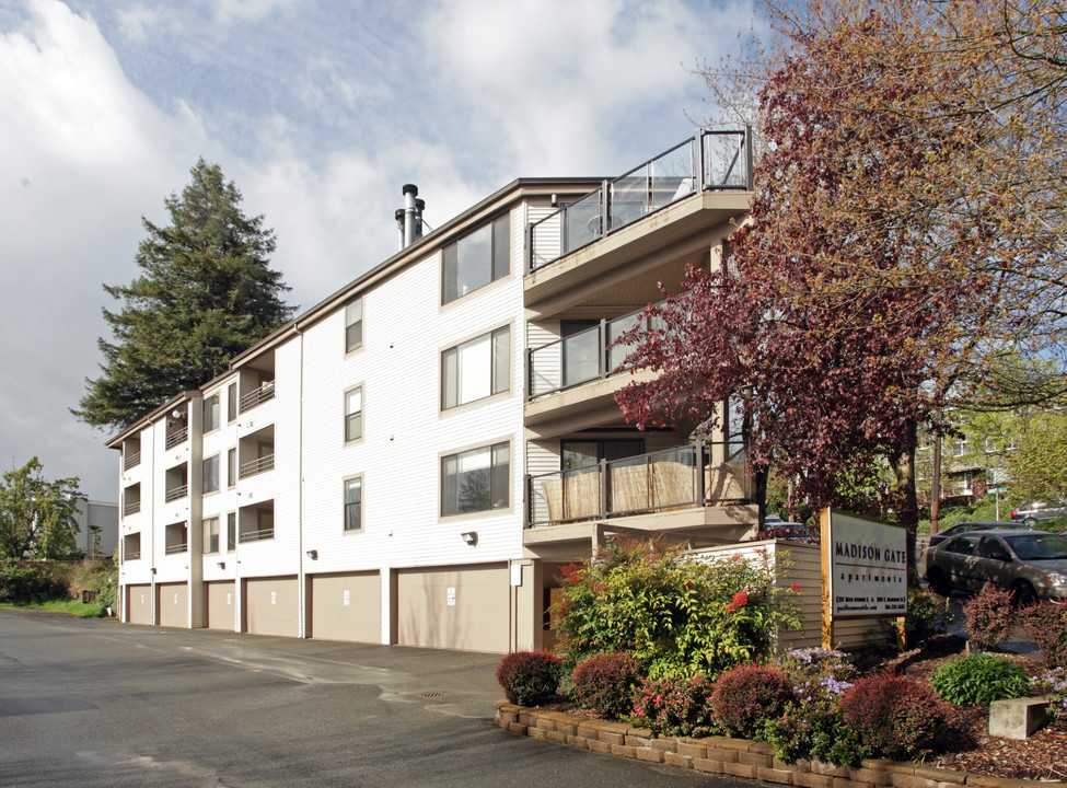 Madison Gate in Seattle, WA - Foto de edificio