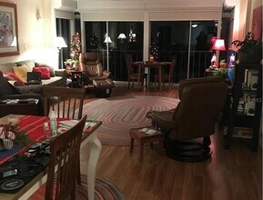 50 Harbor View Ln in Belleair Bluffs, FL - Building Photo - Building Photo
