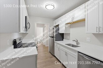 5300 Columbia Pike in Arlington, VA - Building Photo - Building Photo