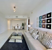 15811 Collins Ave, Unit 1605 in North Miami Beach, FL - Building Photo - Building Photo