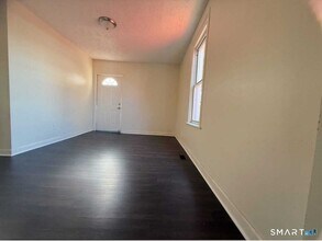 26 Clarence St in Bridgeport, CT - Building Photo - Building Photo