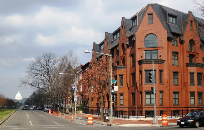 Butterfield House in Washington, DC - Foto de edificio - Building Photo