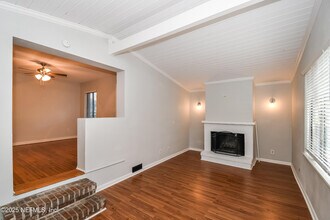 1220 Adrian Ct in Jacksonville, FL - Building Photo - Building Photo