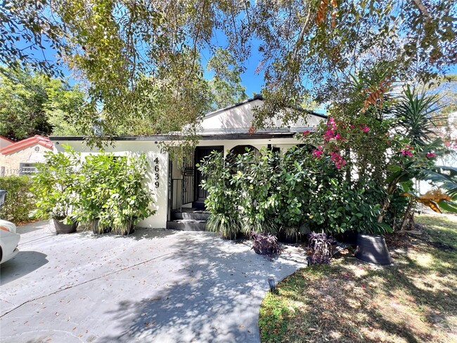 property at 4639 SW 10th St