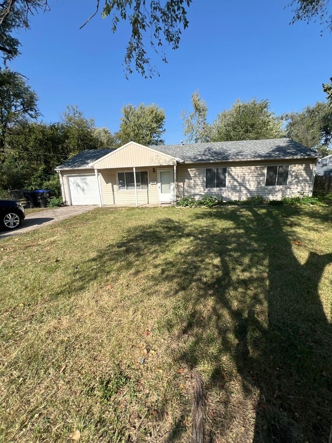 property at 3643 SW Clare Ave