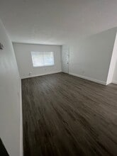 1918 Conway Rd in Orlando, FL - Foto de edificio - Building Photo