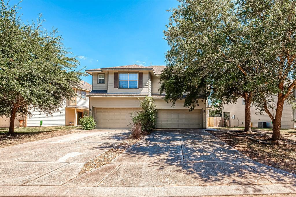 50 S Burberry Park Cir in The Woodlands, TX - Foto de edificio