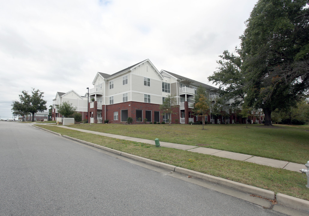 Robert R Taylor Senior Homes in Wilmington, NC - Building Photo